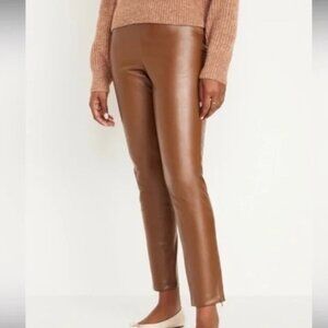Old Navy Extra High Rise Faux Leather Skinny Pants Size 18